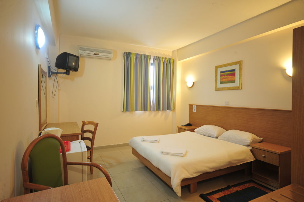 Dean Hamlet Hotel Saint Julian's Luaran gambar